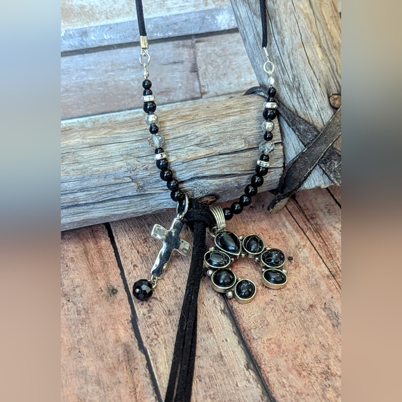 NWT Black Suede W Beads & Squash Blossom Charm Fringe & Cross Necklace - Picture 3 of 9